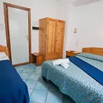 Macri Hotel